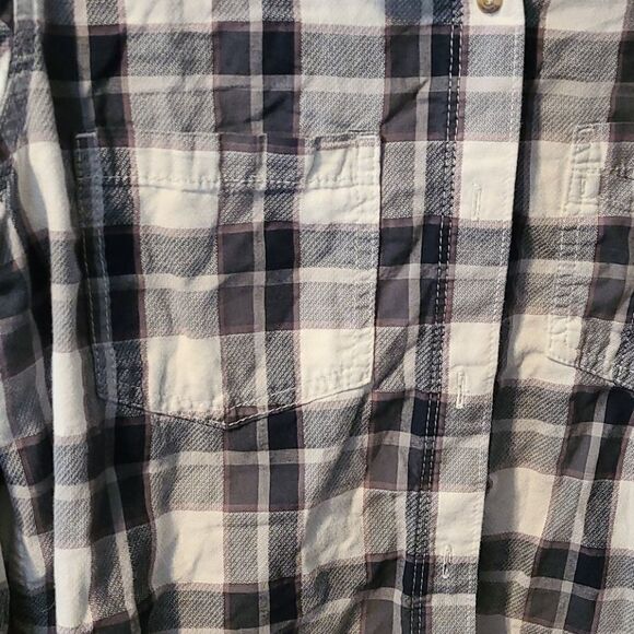 carhartt top   - Picture 2 of 4